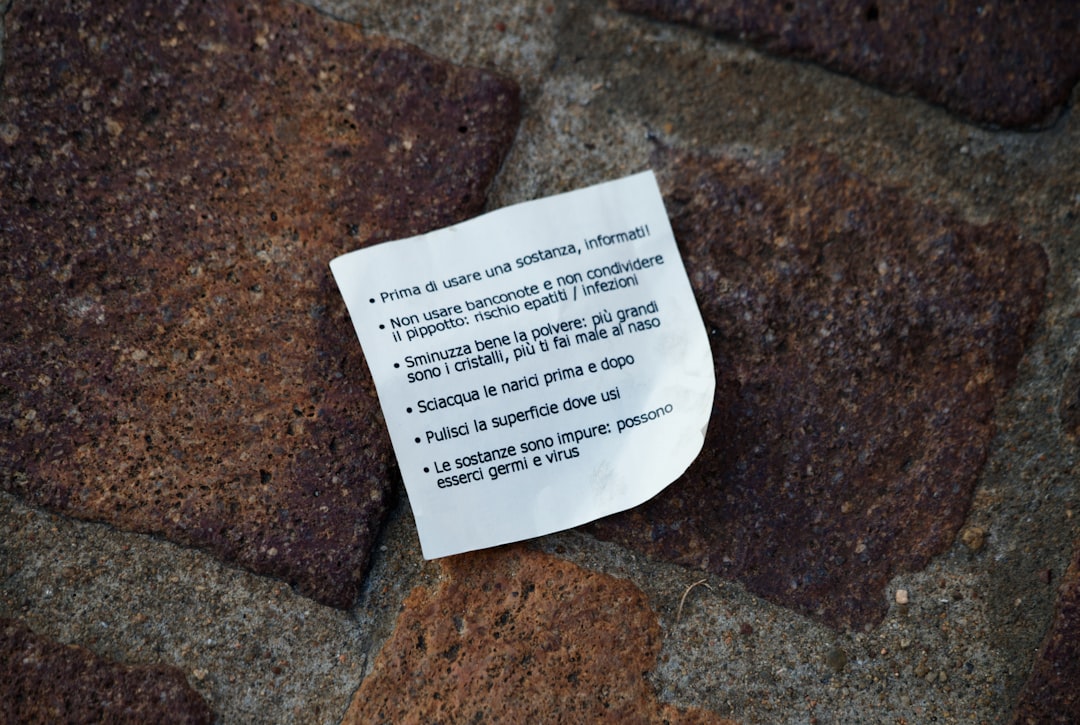 Видалення плям